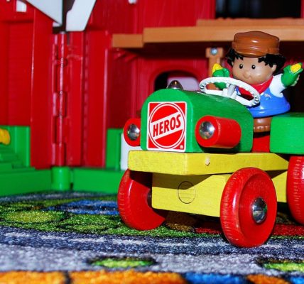 Image of a toy tractor evocative of games for kids